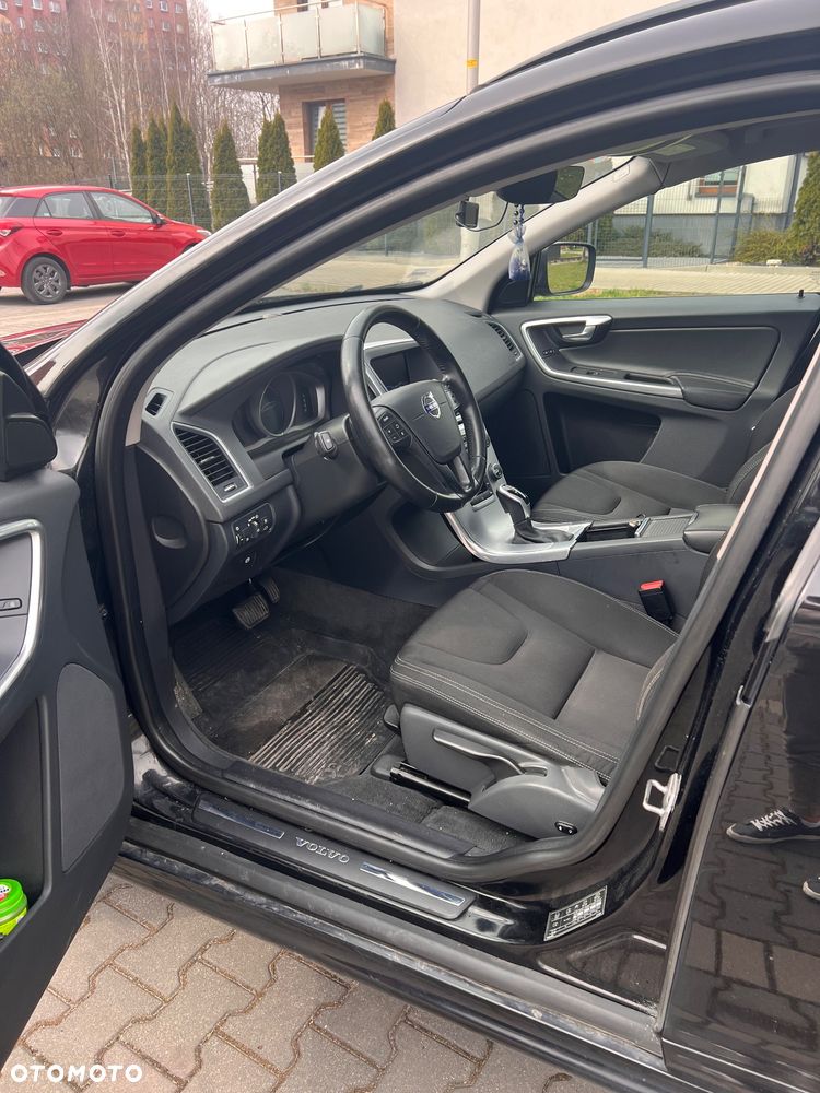 Volvo XC 60 D3 Drive-E Momentum - 7
