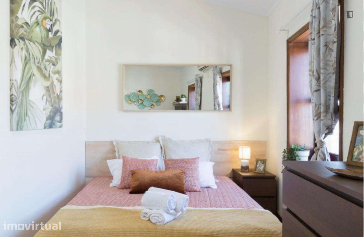 Apartamento com 1 quartos - localizado em Cedofeita Porto - Grande imagem: 2/28