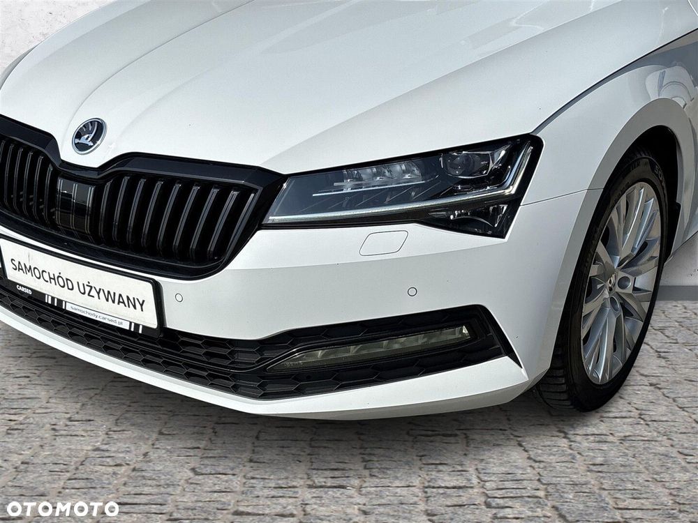Skoda Superb 2.0 TDI SCR Ambition DSG - 33