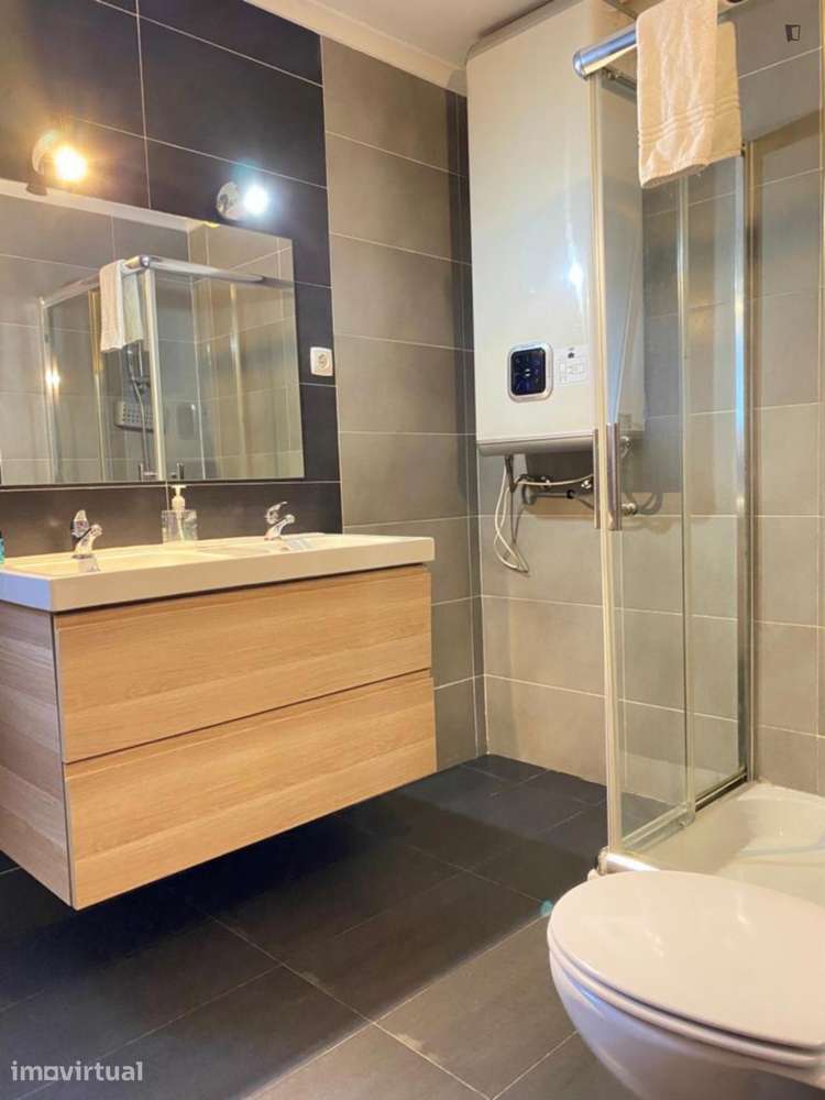 Apartamento com 5 quartos - localizado em Olivais Lisbon - Grande imagem: 4/23