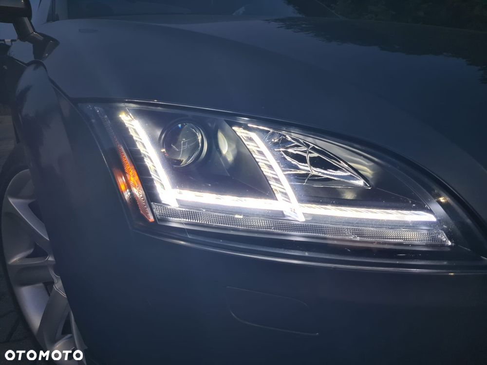 Audi TT Coupé - 7