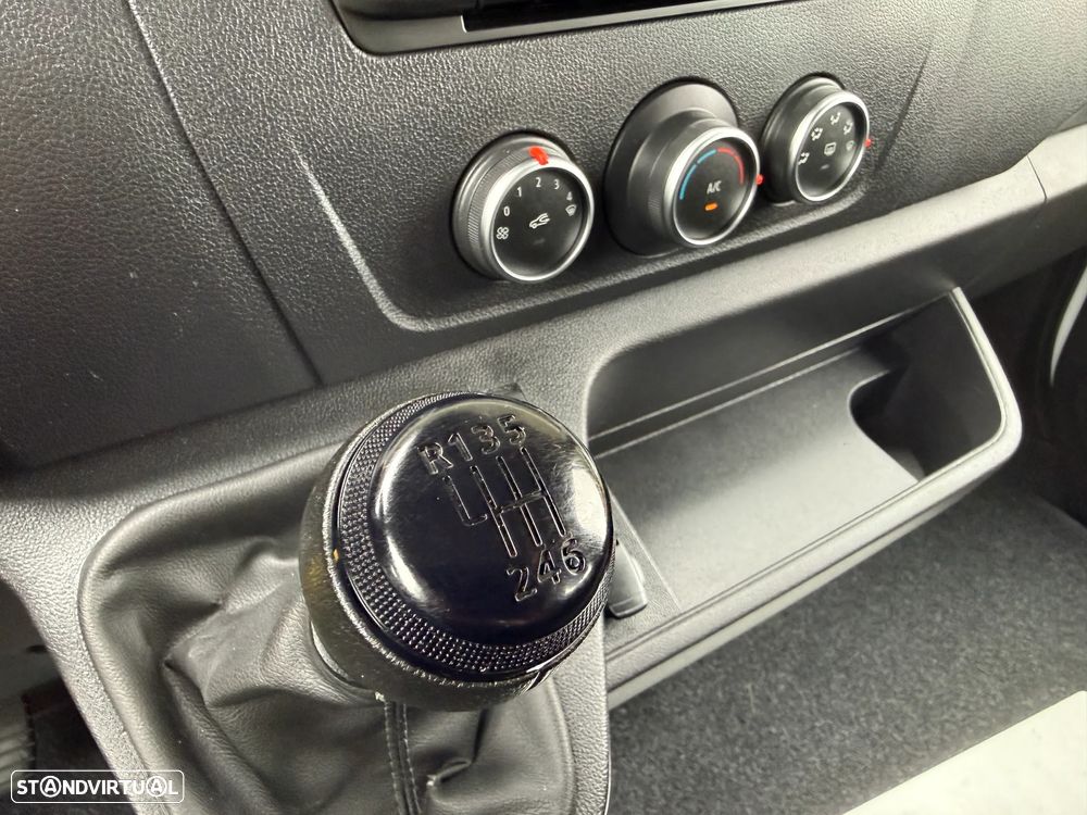 Renault Master 2.3 Dci SS C.Dupla 135 cv 7 Lug AC - 15