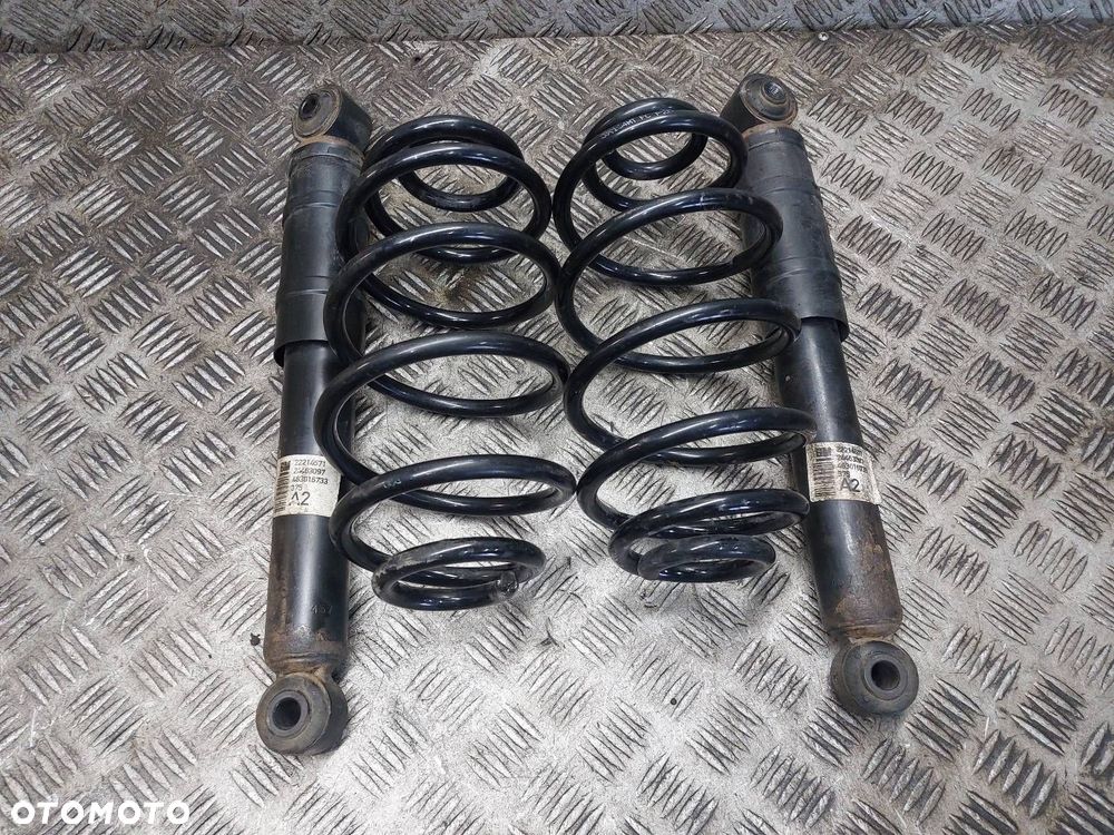 AMORTYZATORY + SPRĘŻYNY TYŁ KOMPLET OPEL ASTRA H HB 3D 24463097 ID: 238048 - 1