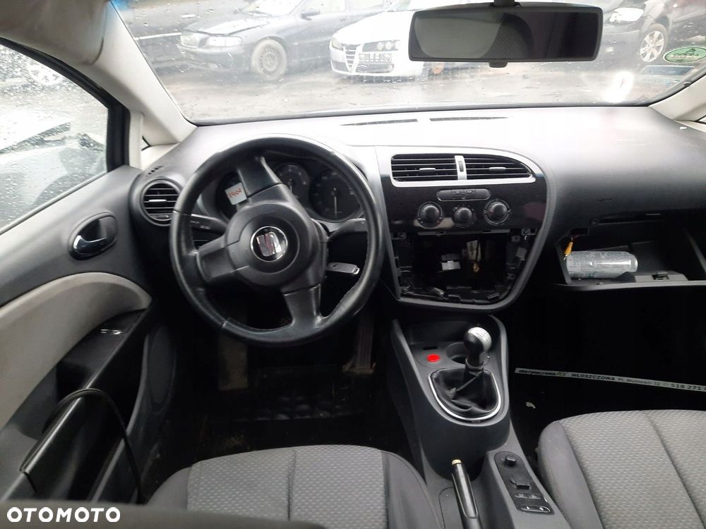 CZĘŚCI Seat Leon II 1,9 TDI BKC 2005-2012 CZARNY LC9Z - 8