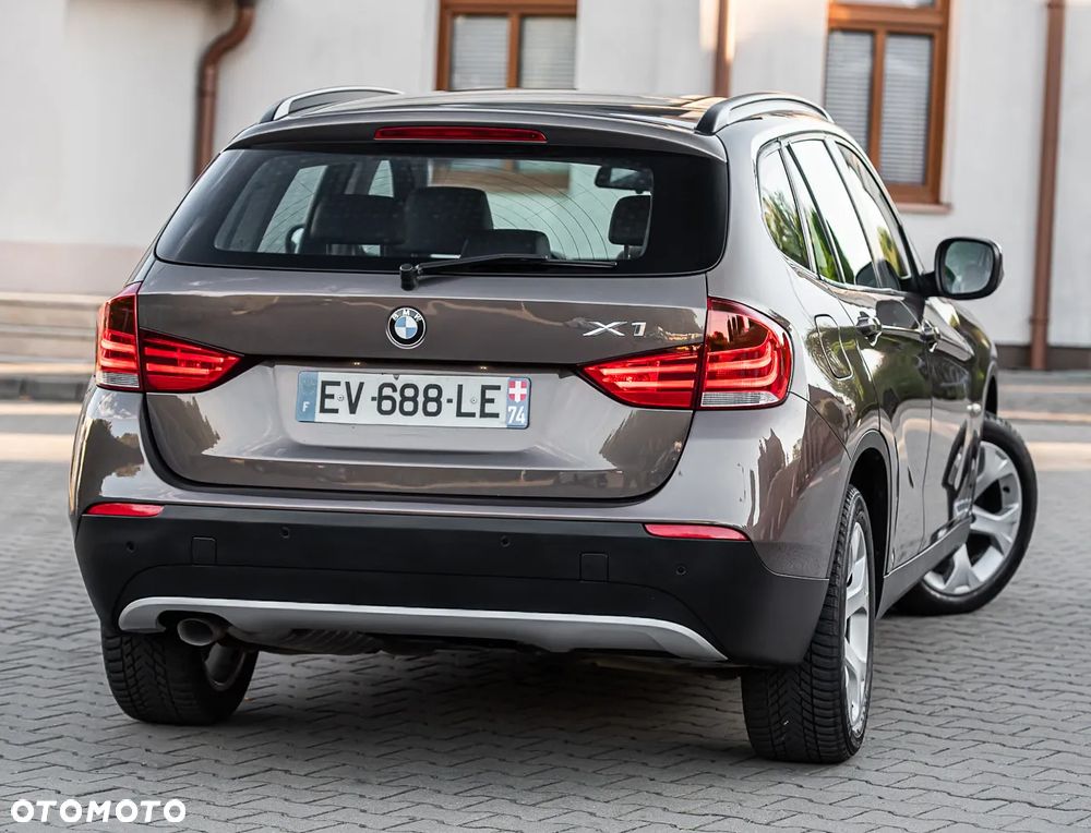 BMW X1 sDrive18d Sport Line - 26