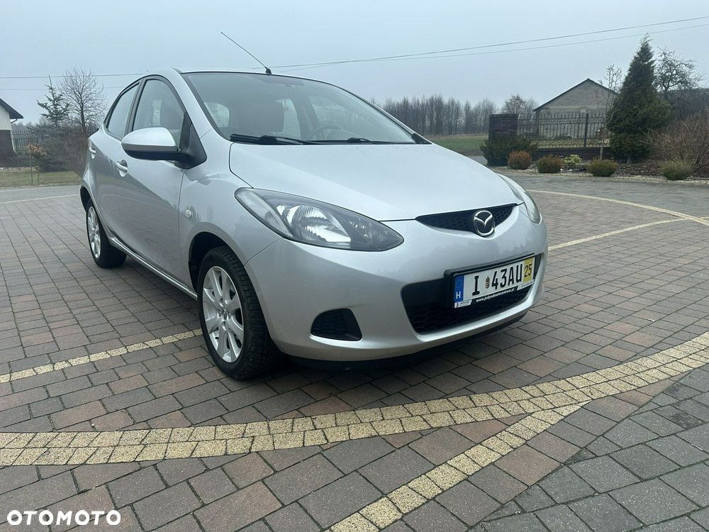 Mazda 2 - 1
