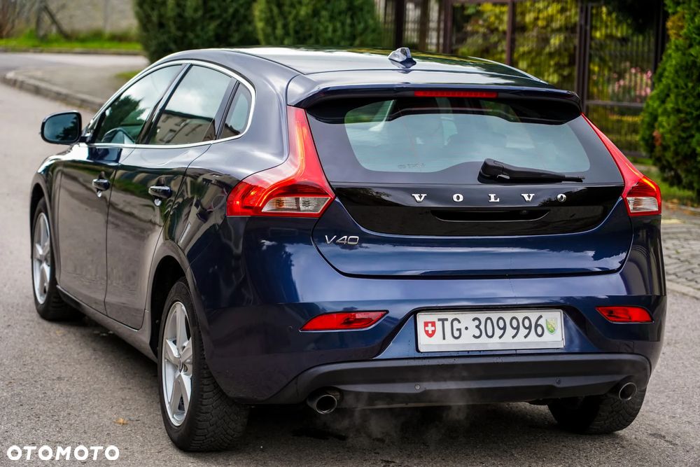 Volvo V40 D4 Geartronic Summum - 14