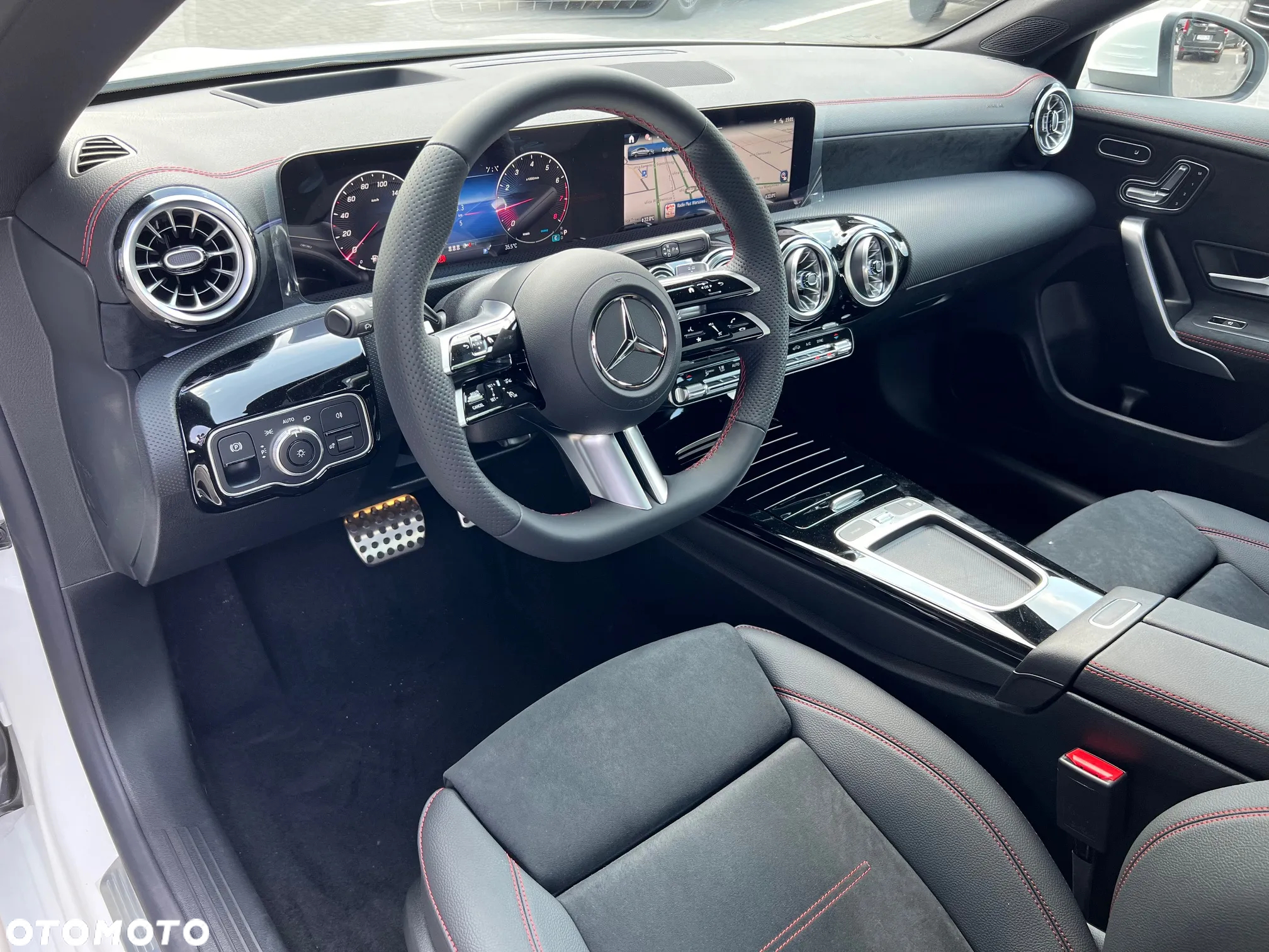 Mercedes-Benz CLA - 8