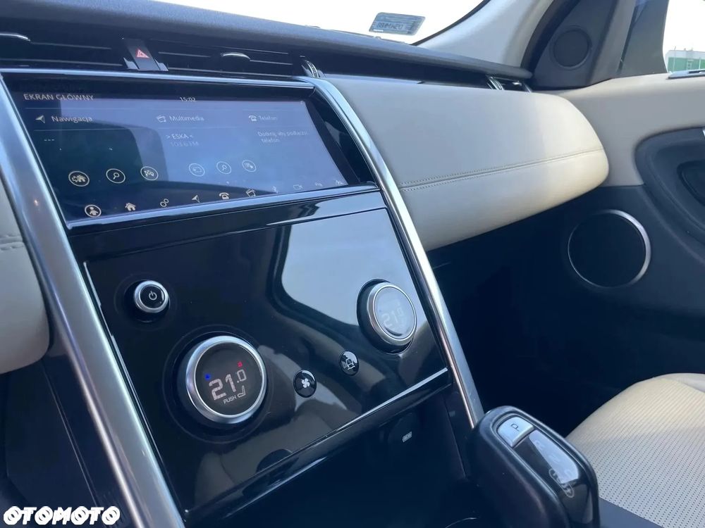Land Rover Discovery Sport 2.0 P200 mHEV Urban Edition - 30