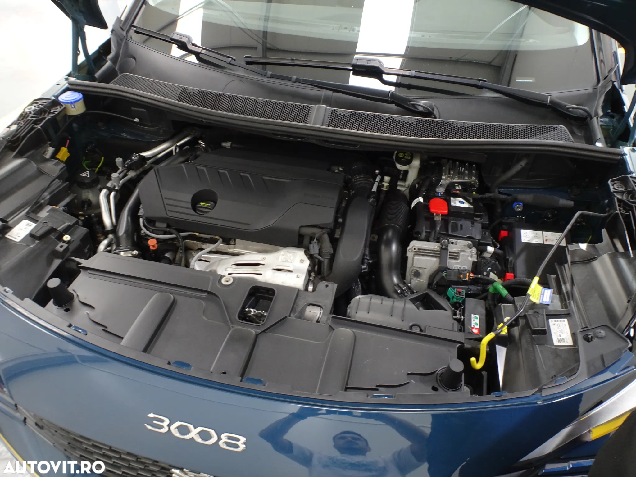Peugeot 3008 PHEV 180 EAT8 Allure Pack - 29