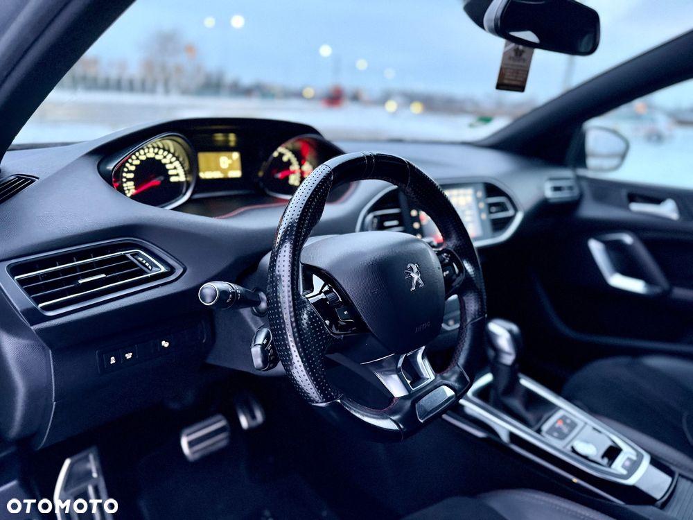 Peugeot 308 BlueHDi FAP 150 EAT6 Stop&Start GT-Line Edition - 21