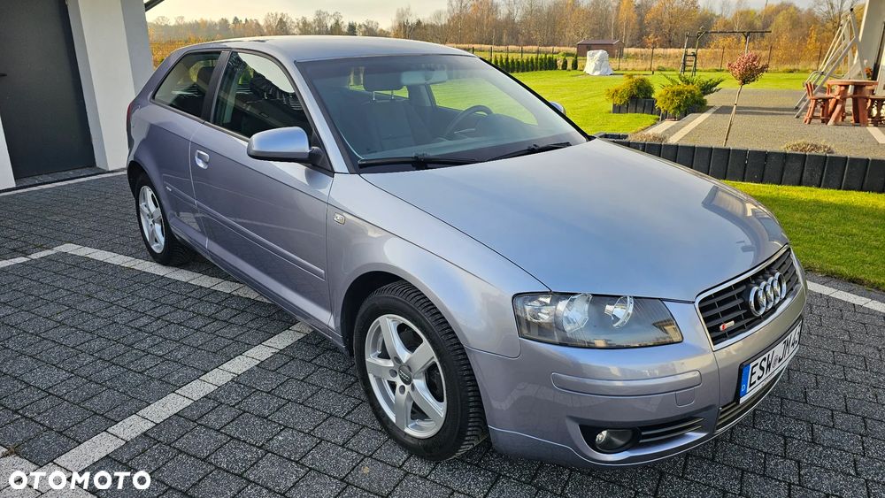 Audi A3 3-drzwiowe 1.6 Attraction - 4