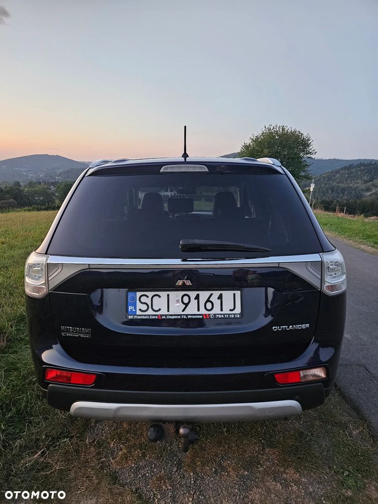 Mitsubishi Outlander 2.2 DID Intense + 4WD - 3