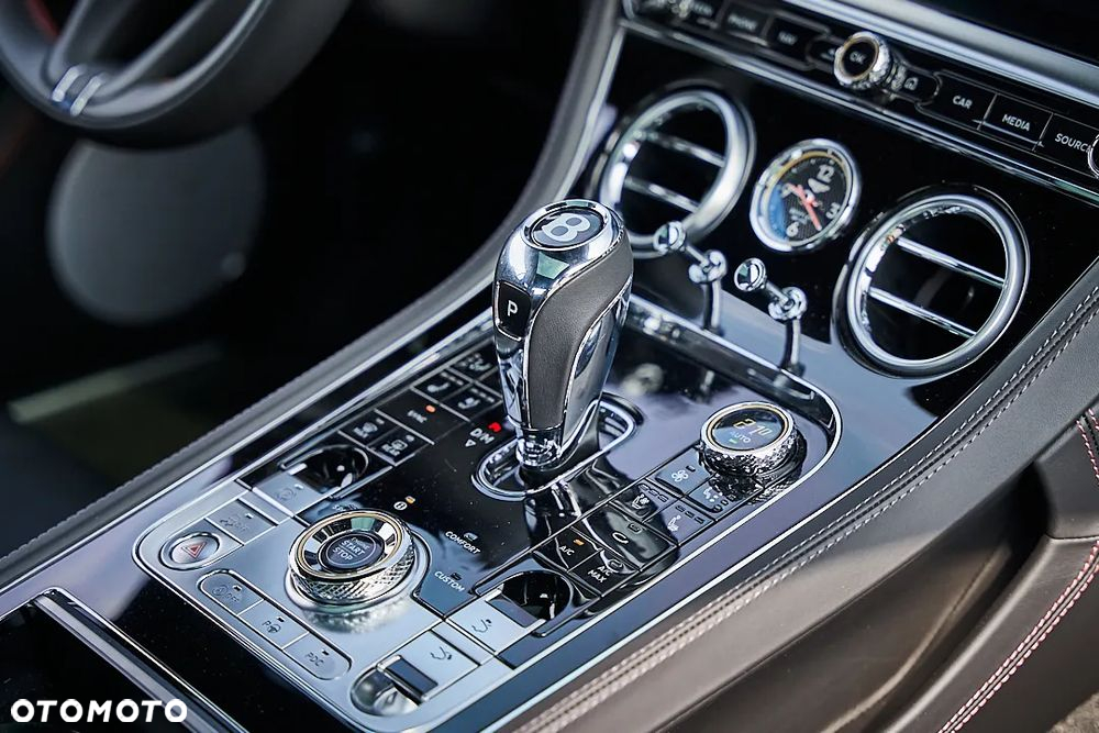 Bentley Continental GT V8 S - 18