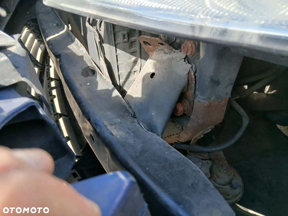 Volkswagen Passat 2.0 - 12