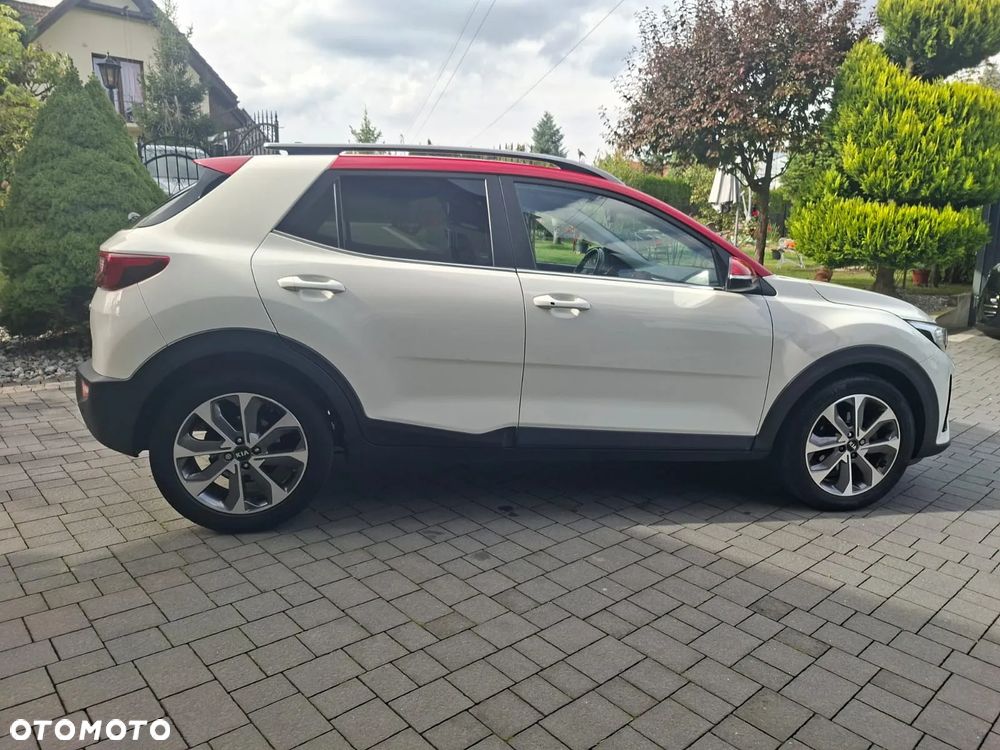 Kia Stonic - 11