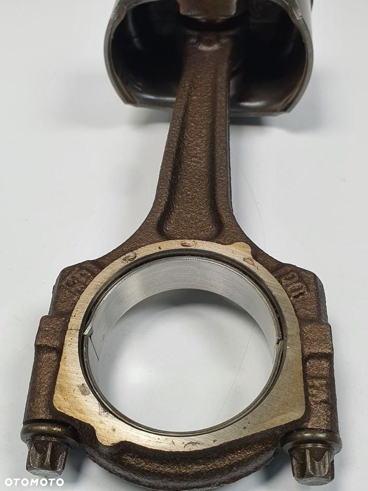 TŁOK + KORBOWÓD B12XEL OPEL ADAM 1.2 16V - 2