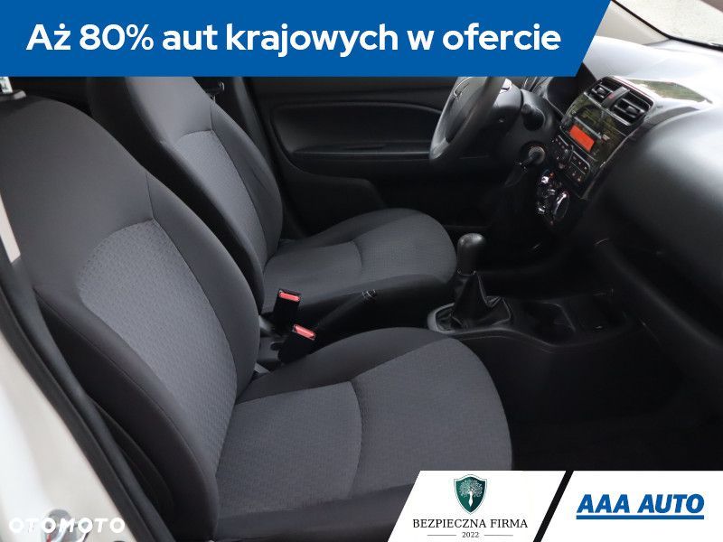 Mitsubishi Space Star - 10