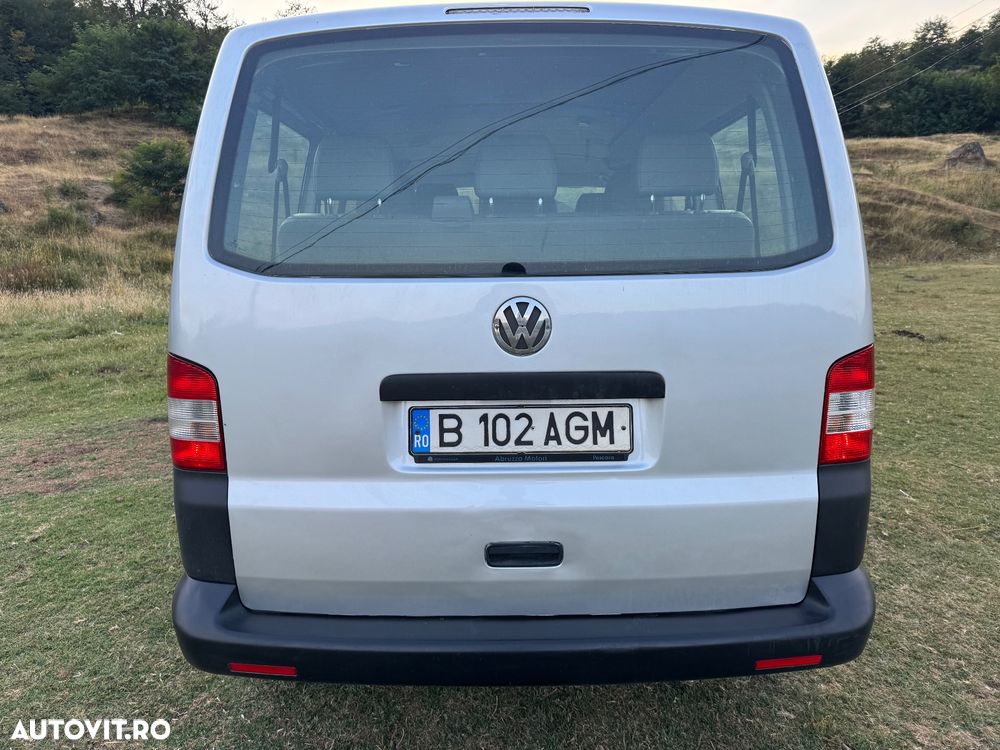 Volkswagen Multivan - 14