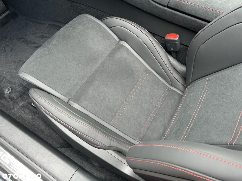 Mercedes-Benz SL - 15