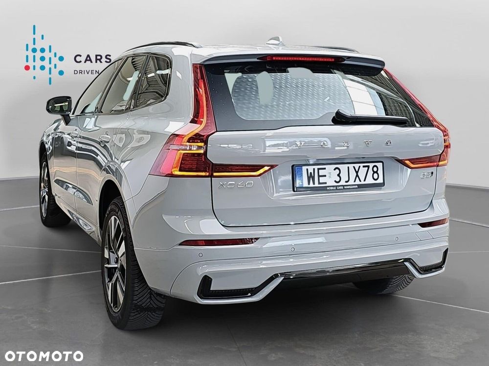 Volvo XC 60 B5 B AWD Plus Dark - 6