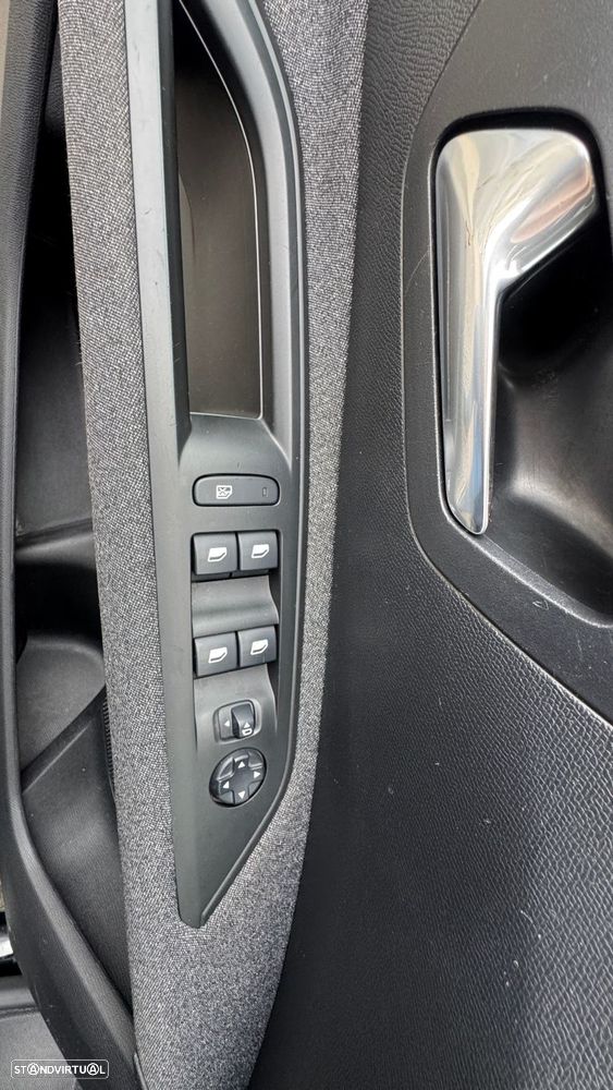 Peugeot 3008 1.5 BlueHDi Active Pack - 35