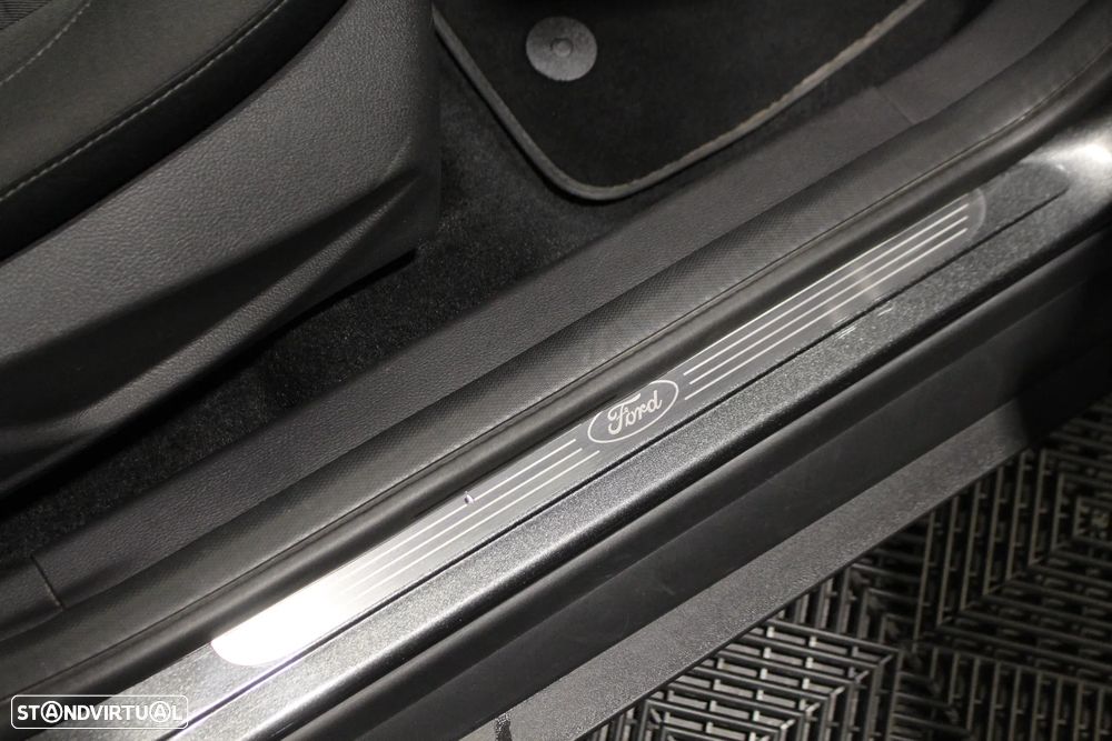 Ford Focus SW 1.5 TDCi Titanium DPS - 14