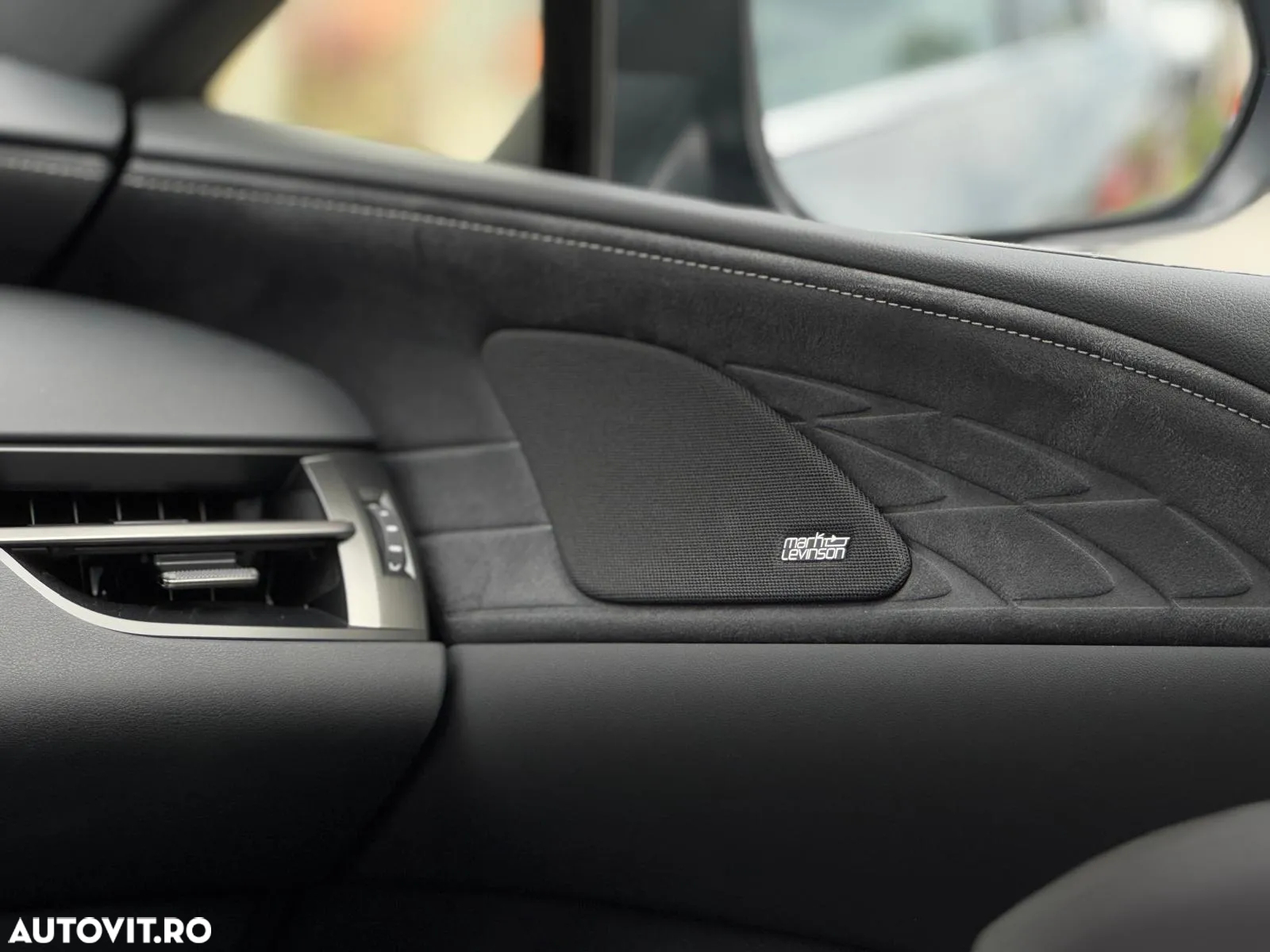 Lexus Seria RX 350h E-Four HEV Luxury Mark Levinson - 30