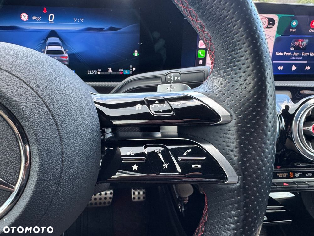 Mercedes-Benz CLA 200 d AMG Line 8G-DCT - 16
