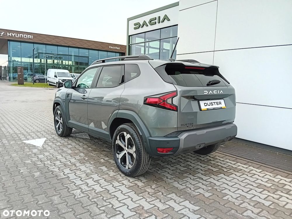 Dacia Duster 1.8 Full Hybrid 155 Journey MMT - 5