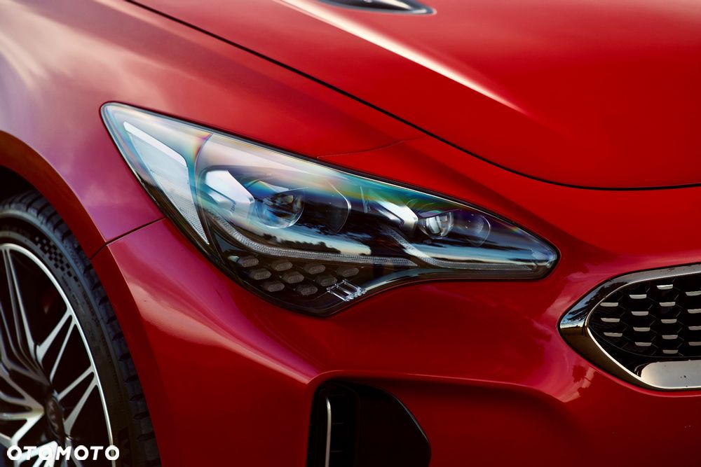 Kia Stinger 3.3 T-GDI V6 GT Prestige Line AWD - 17
