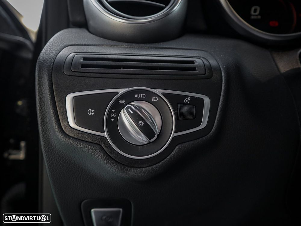 Mercedes-Benz GLC 300 de Coupe 4Matic 9G-TRONIC AMG Line - 29