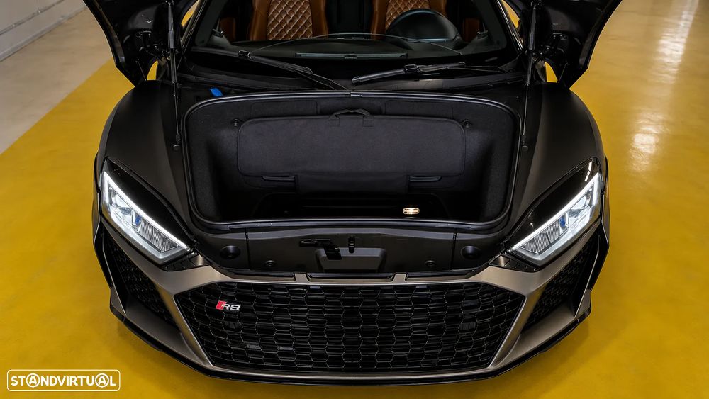 Audi R8 Spyder - 9