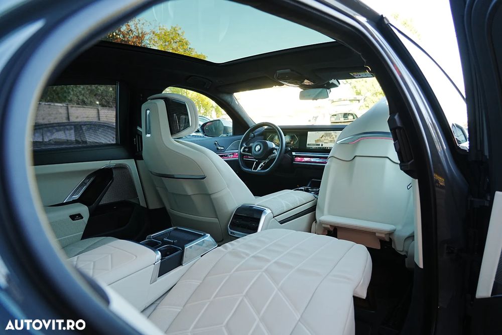 BMW Seria 7 740d xDrive - 16