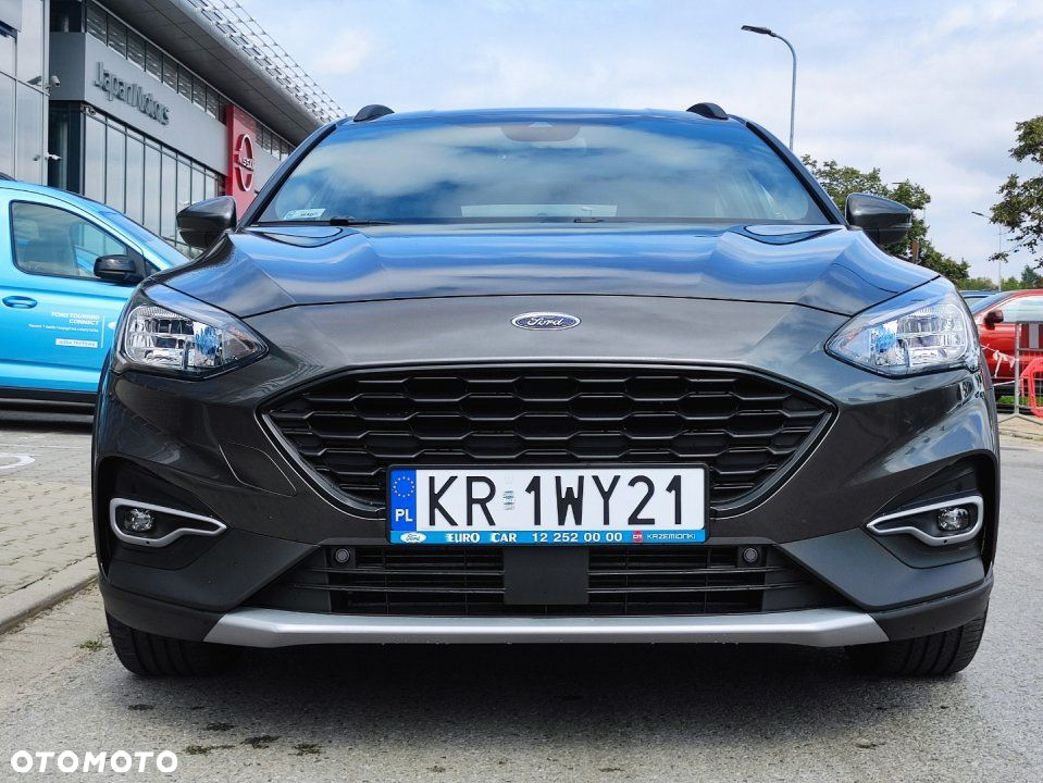 Ford Focus - 8