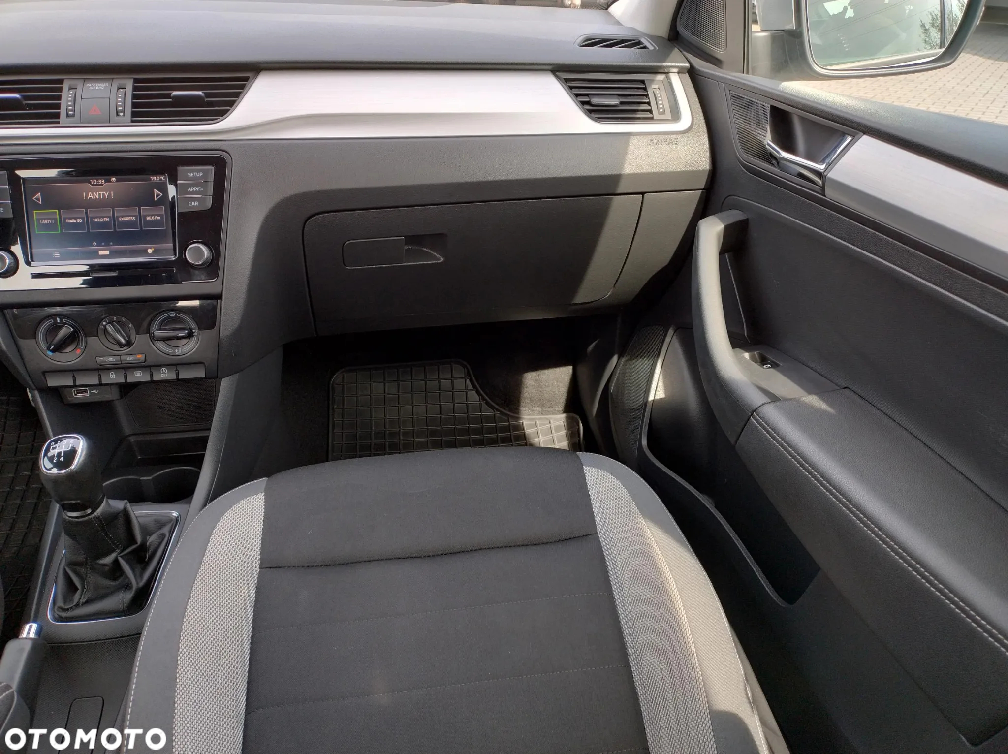 Skoda RAPID 1.0 TSI Ambition - 22