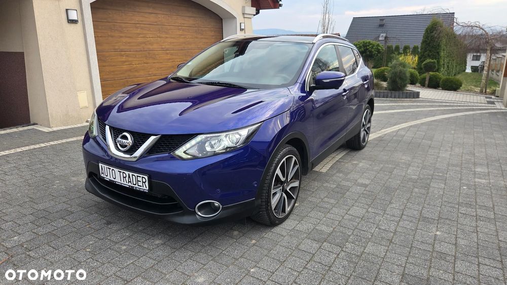 Nissan Qashqai 1.6 DCi Xtronic N-Connecta - 1