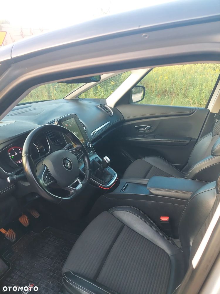 Renault Grand Scenic BLUE dCi 150 BUSINESS EDITION - 18
