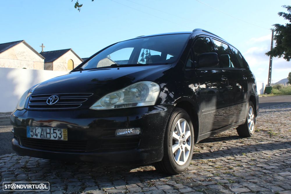 Toyota Avensis Verso 2.0 D-4D Sol - 1