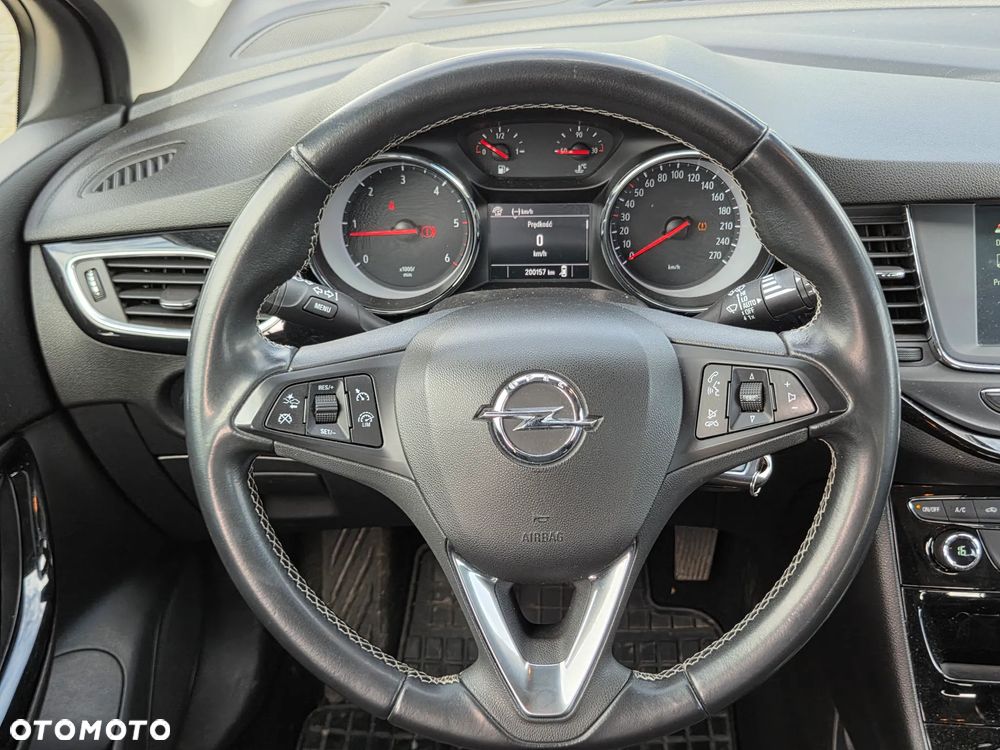 Opel Astra 1.6 CDTI Dynamic - 18