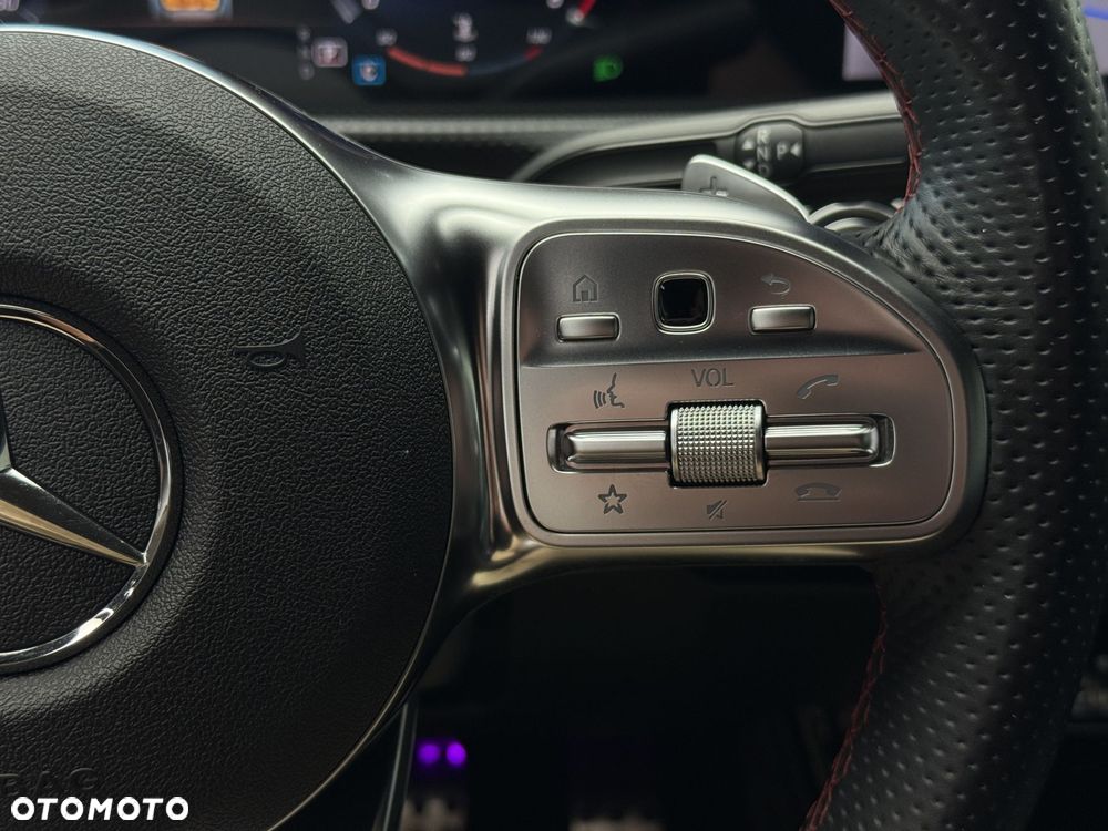 Mercedes-Benz CLA 200 AMG Line 7G-DCT - 26
