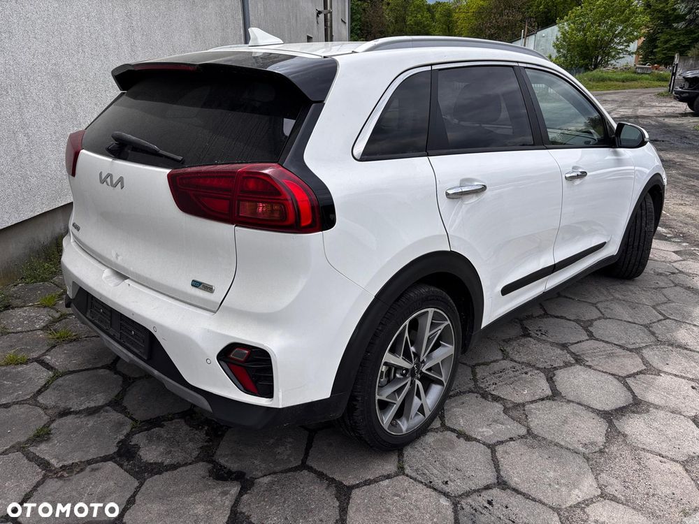 Kia Niro 1.6 GDI HEV 2WD OPF Edition 7 - 5