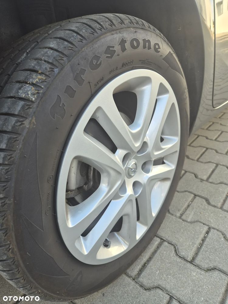 Opel Astra 1.6 CDTI Sport - 31