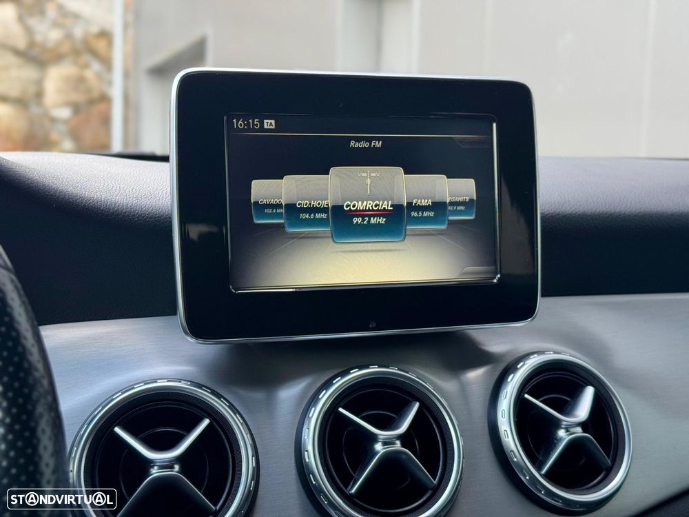 Mercedes-Benz GLA 180 d AMG Line Aut. - 39