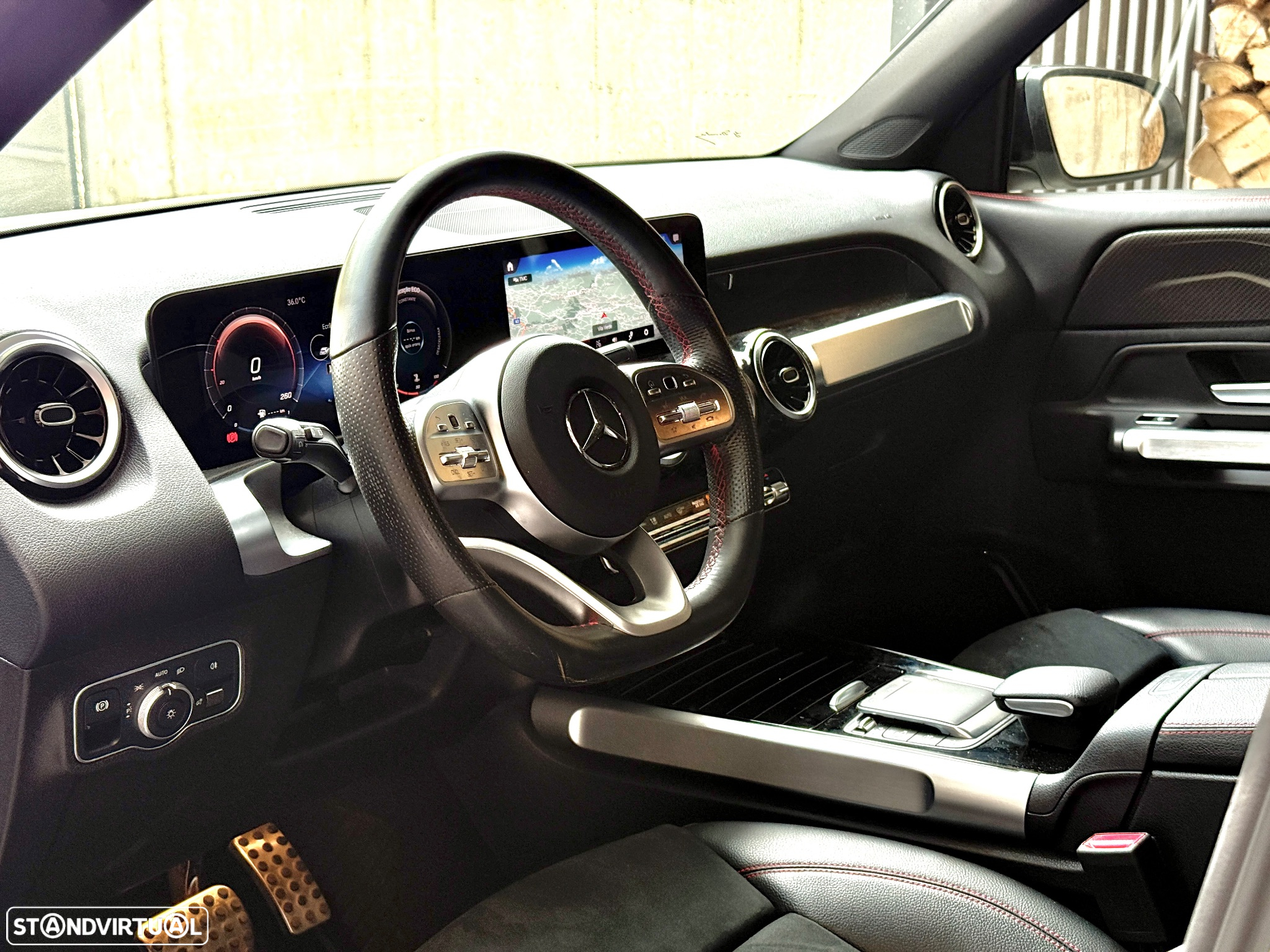Mercedes-Benz GLB 180 d AMG Line - 12