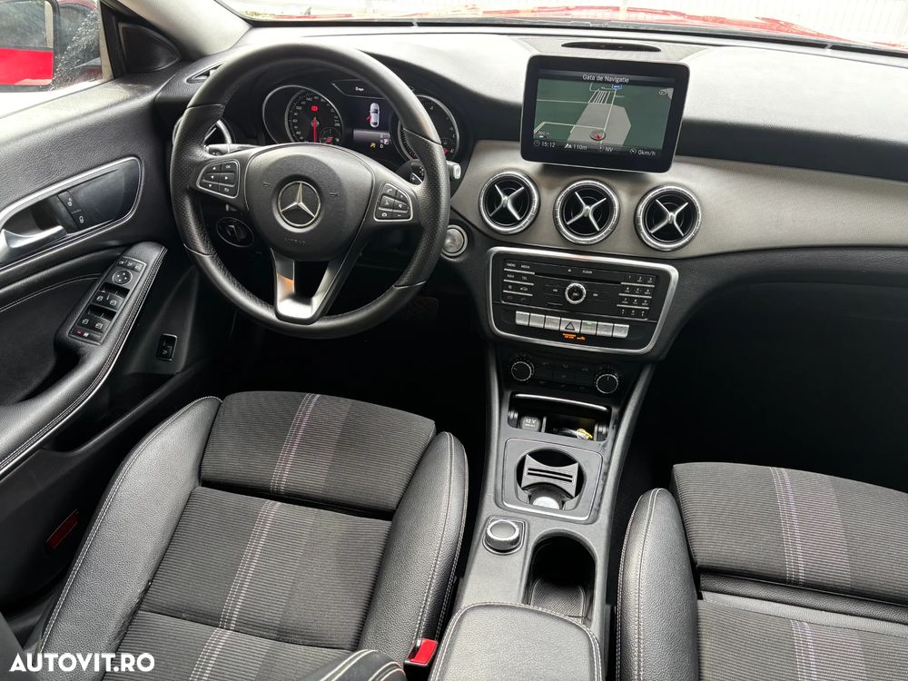 Mercedes-Benz CLA 220 - 31