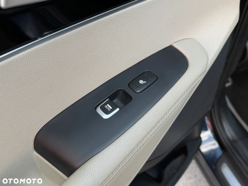 Kia Sorento 2.0 CRDI L - 33