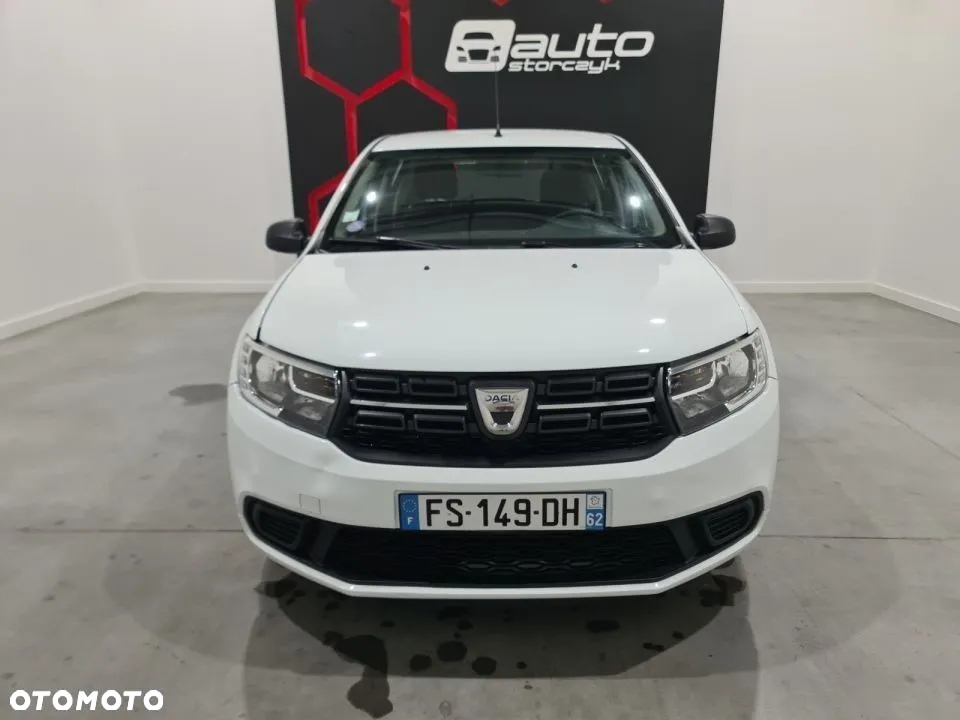 Dacia Sandero SCe 75 Essential - 9