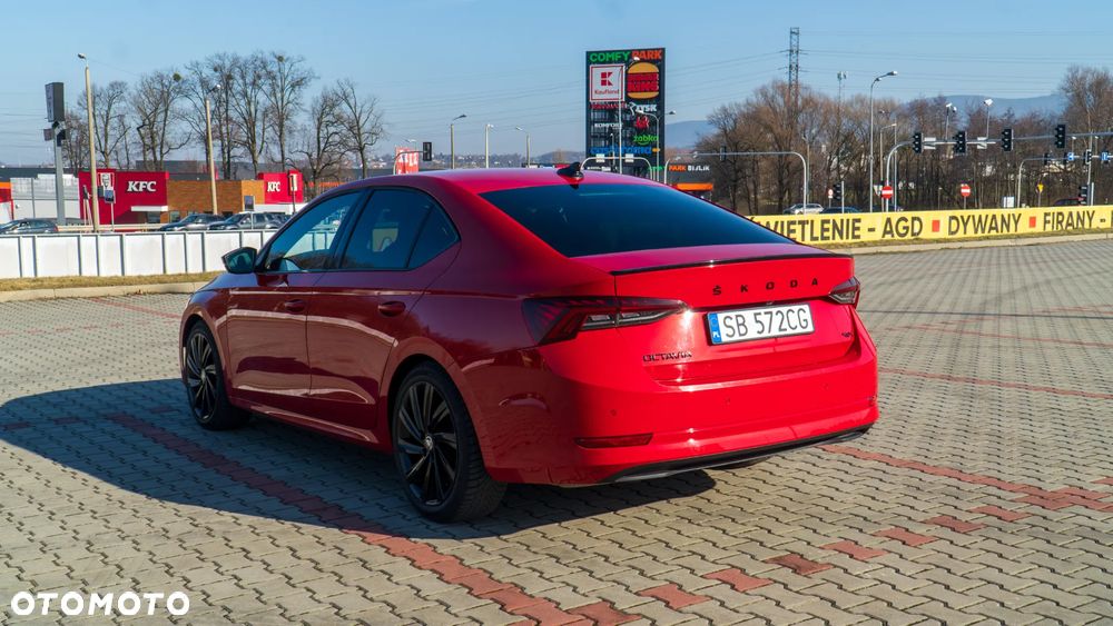 Skoda Octavia 2.0 TDI 4x4 Style DSG - 5