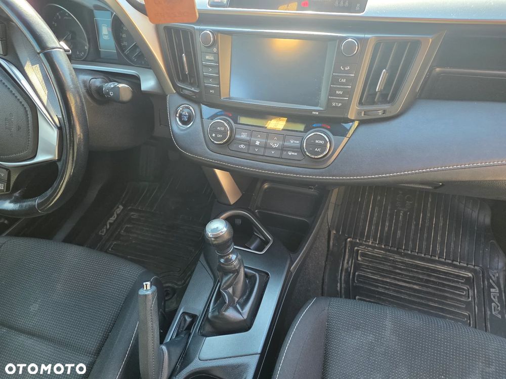 Toyota RAV4 2.0 Active 4x4 - 5